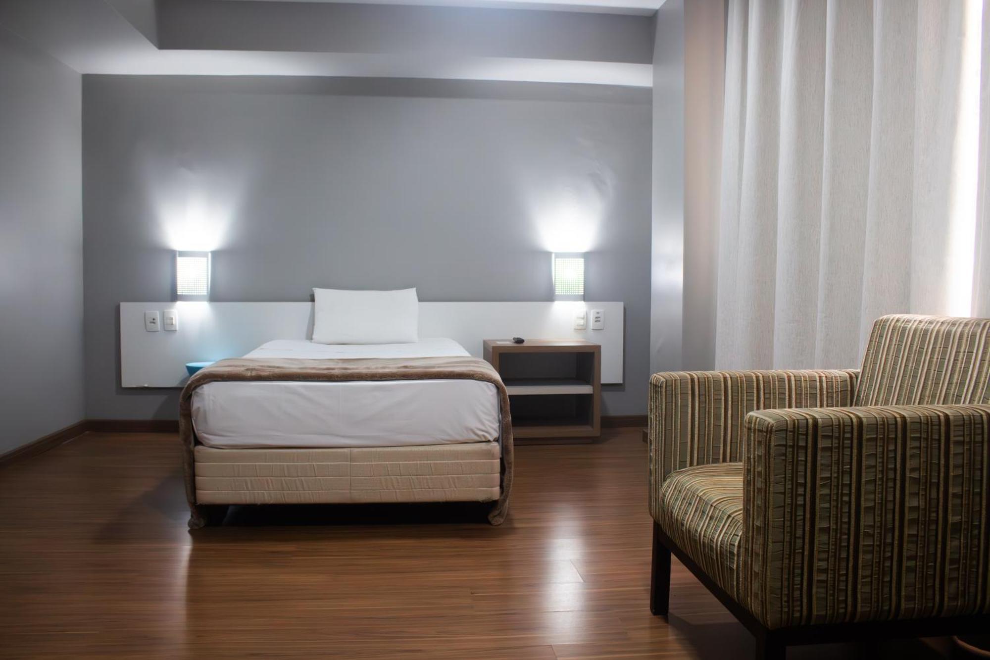 Master Express Baixa - Próximo à Ufrgs E à Santa Casa 3* Porto Alegre