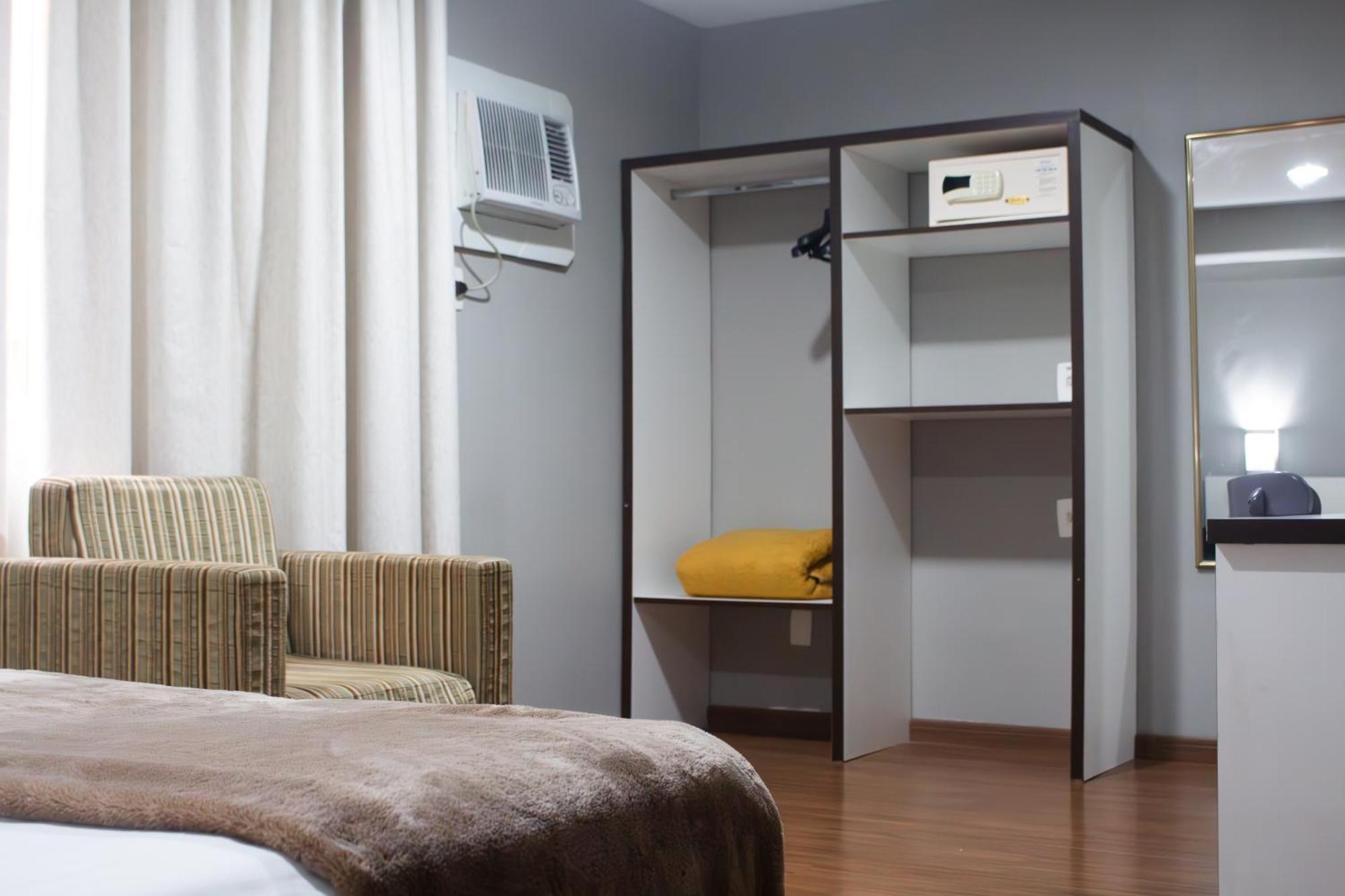Master Express Baixa - Próximo à Ufrgs E à Santa Casa 3* Porto Alegre